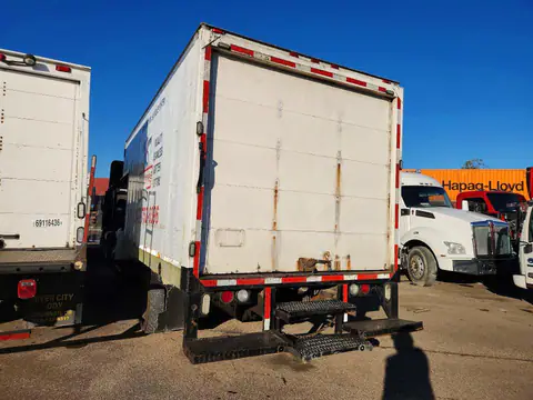 1GDC4F1173F506319 — 2003 GMC C4500, photo 2 from Аукцион 21.10.2026, Front end