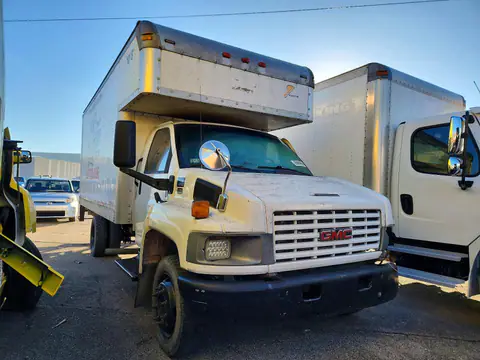 1GDC4F1173F506319 — 2003 GMC C4500, photo 4 from Аукцион 21.10.2026, Front end