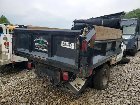 1GD39SE73RF388027 — 2024 GMC Sierra, photo 3 from Аукцион 21.10.2026, Side