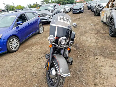 1HD1YBK16JC060894 — 2018 Harley-Davidson Flhcs, фото 2 з Аукцион 23.10.2026, Пошкодження з усіх боків