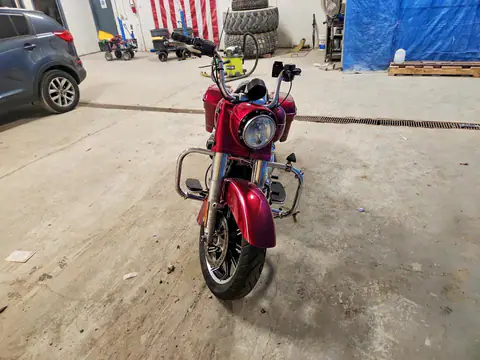 1HD1FHC14JB635524 — 2018 Harley-Davidson FLHP, zdjęcie 2 z Аукцион 28.10.2026, Tył