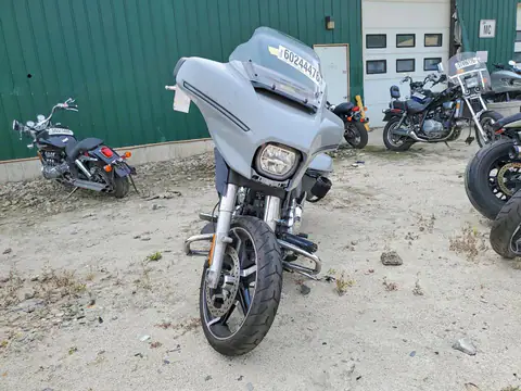 1HD1KB713RB619619 — 2024 Harley-Davidson FLHX, zdjęcie 2 z Аукцион 22.10.2026, Przód