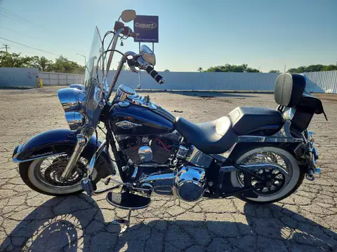 2014 HARLEY-DAVIDSON FLSTC VIN 1HD1BWV1XEB045895 фото 3