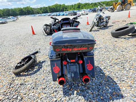 1HD1KTP17MB655800 — 2021 Harley-Davidson Fltrxs, zdjęcie 4 z Аукцион 22.10.2026, Przód