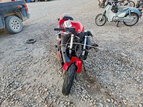 JH2PC35071M207616 — 2001 Honda CBR600, zdjęcie 2 z Аукцион 15.10.2026, Uszkodzenia dookoła