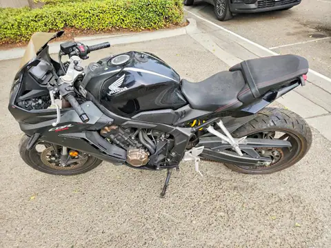 MLHRH0158M5200205 — 2021 Honda CBR650, фото 3 с аукциона Аукцион 01.10.2026, ПЕРЕДНЯЯ ЧАСТЬ