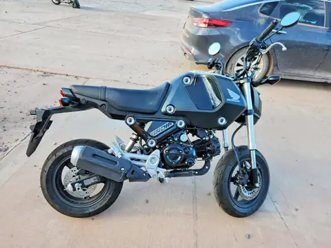 MLHJC9217P5110057 — 2023 Honda Grom, Przód (Front End), zdjęć przed naprawą