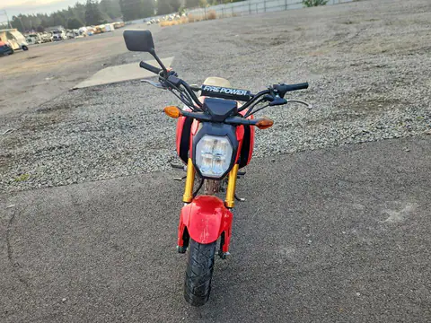 MLHJC9219S5301620 — 2025 Honda Grom, zdjęcie 2 z Аукцион 22.10.2026, Wandalizm