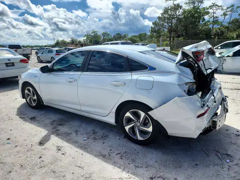 19XZE4F59LE009567 — 2020 Honda Insight, foto 2 de Аукцион 28.10.2026, Parte trasera