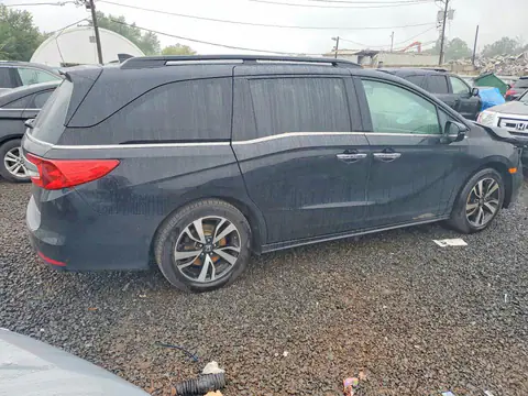 5FNRL6H98JB052760 — 2018 Honda Odyssey, photo 3 from Аукцион 16.10.2026, Front end