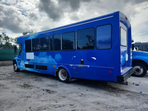 5WEASC8N7JH416918 — 2018 IC Bus Unknown, фото 3 з Аукцион 27.10.2026, Незначні вм’ятини й подряпини