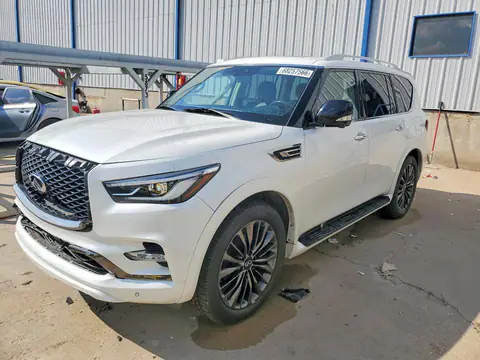JN8AZ2AC8M9475593 — 2021 Infiniti QX80, Parte delantera (Front End), fotos antes de reparar