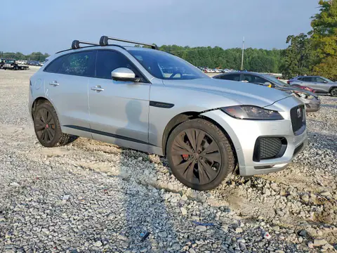 SADCM2FV0KA605380 — 2019 Jaguar F-Pace, foto 4 de Аукцион 19.10.2026, Daños en todo el vehículo