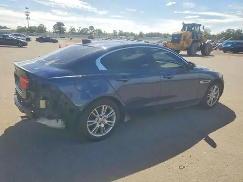 SAJAJ4FX0JCP33616 — 2018 Jaguar XE, foto 3 de Аукцион 23.10.2026, Parte trasera