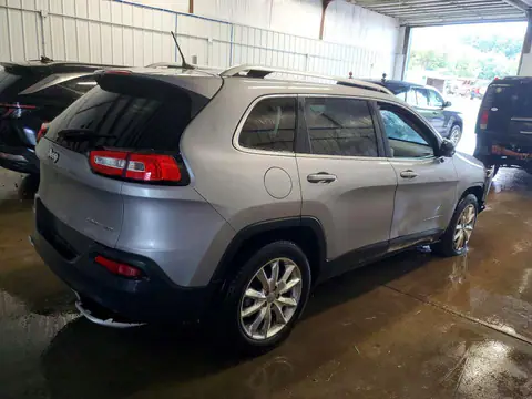 1C4PJLDB6HW502478 — 2017 Jeep Cherokee, zdjęcie 3 z Аукцион 21.10.2026, Przód