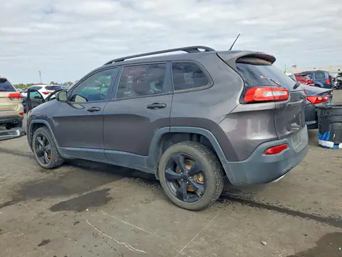 1C4PJLAS6HW661814 — 2017 Jeep Cherokee, photo 2 from Аукцион 21.10.2026, Hail