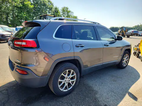 1C4PJMLB3JD613210 — 2018 Jeep Cherokee, фото 3 с аукциона Аукцион 22.10.2026, БОКОВАЯ ЧАСТЬ