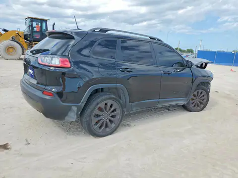 1C4PJMMX8MD122940 — 2021 Jeep Cherokee, zdjęcie 3 z Аукцион 21.10.2026, Przód