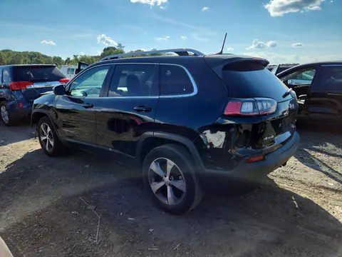 1C4PJMDX3MD127656 — 2021 Jeep Cherokee, photo 2 from Аукцион 21.10.2026, Front end