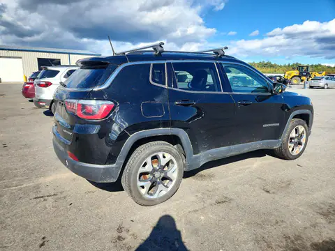 3C4NJDCB2HT659641 — 2017 Jeep Compass, zdjęcie 3 z Аукцион 21.10.2026, Normalne zużycie