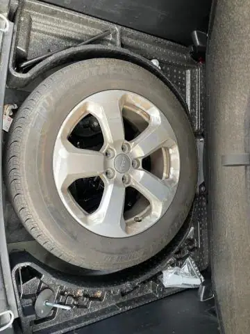 3C4NJCBB0JT228748 — 2018 Jeep Compass, photo 13 from Аукцион 23.10.2026, Normal wear