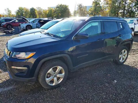 3C4NJDBB1JT261697 — 2018 Jeep Compass, წინა ნაწილი (Front End), ფოტოები შეკეთებამდე