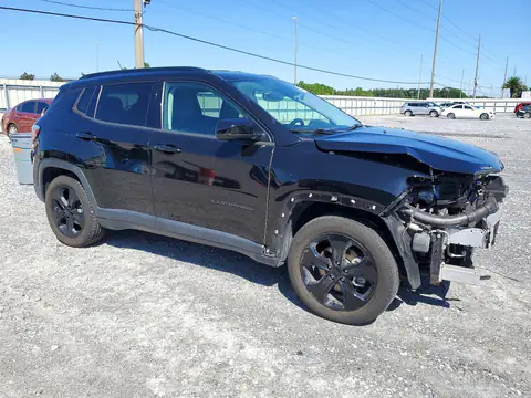 3C4NJCBB8JT300392 — 2018 Jeep Compass, фото 4 с аукциона Аукцион 23.10.2026, ПЕРЕДНЯЯ ЧАСТЬ