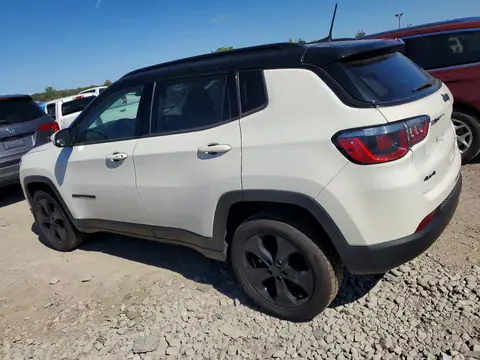 3C4NJDBB8KT598465 — 2019 Jeep Compass, foto 2 de Аукцион 27.10.2026, Daños mecánicos
