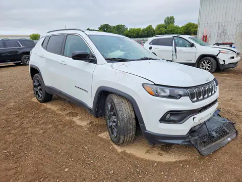 3C4NJDFB8NT176100 — 2022 Jeep Compass, photo 4 from Аукцион 28.10.2026, Front end