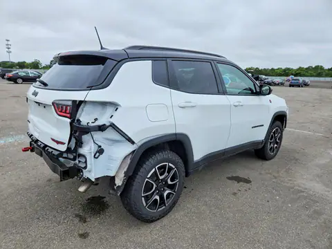 3C4NJDDN6ST564144 — 2025 Jeep Compass, zdjęcie 3 z Аукцион 23.10.2026, Tył