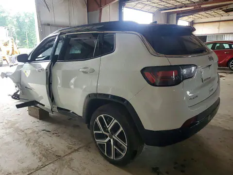 3C4NJDCN8ST615984 — 2025 Jeep Compass, ფოტო 2, Аукцион 21.10.2026, წინა ნაწილი
