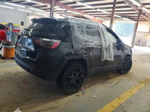3C4NJDBN6ST623812 — 2025 Jeep Compass, ფოტო 3, Аукцион 28.10.2026, გადაბრუნება