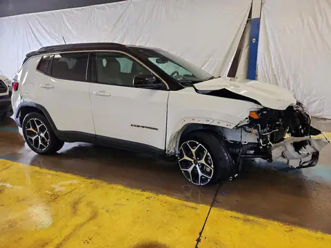 3C4NJDCN8ST602846 — 2025 Jeep Compass, foto 4 de Аукцион 27.10.2026, Parte delantera
