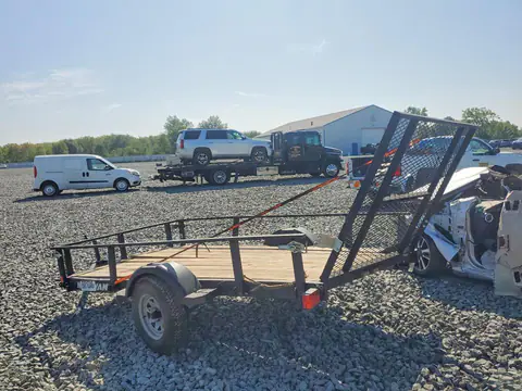 5KTUS1418KF538184 — 2019 Karavan UTIL Trail, photo 2 from Аукцион 22.10.2026, Rear end