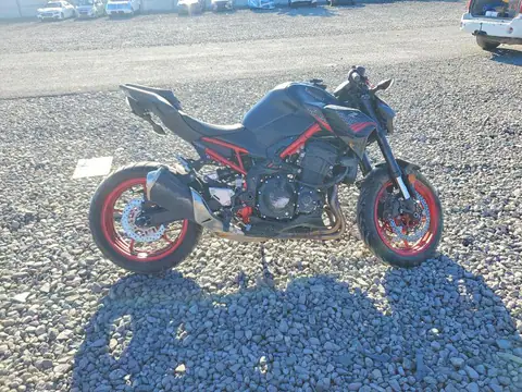 ML5ZRDF11MDA46579 — 2021 Kawasaki ZR900, Side (Side), before-repair photos