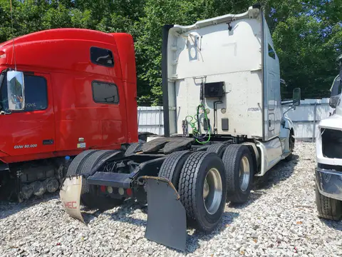 1XKYDP9X7LJ311119 — 2020 Kenworth Construction, foto 3 de Аукцион 21.10.2026, Daños en los bajos