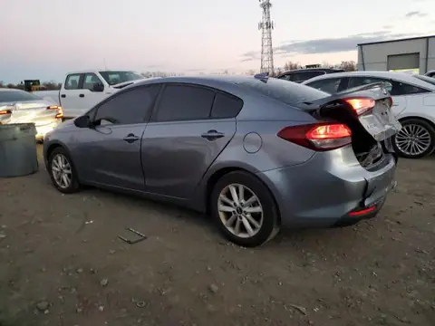3KPFL4A77HE160464 — 2017 Kia Forte, фото 2 с аукциона Аукцион 26.10.2026, ЗАДНЯЯ ЧАСТЬ