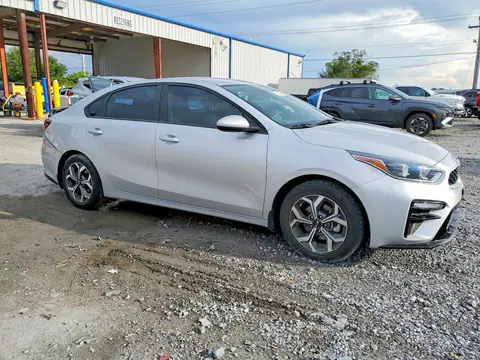 3KPF24AD7ME308888 — 2021 Kia Forte, фото 4 з Аукцион 23.10.2026, Задня частина