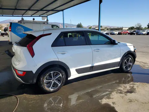 KNDCP3LE7T5328847 — 2026 Kia NIRO, фото 3 з Аукцион 26.10.2026, Передня частина