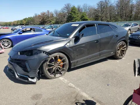 ZPBUB3ZL2RLA27960 — 2024 Lamborghini Urus, Front end (Front End), before-repair photos