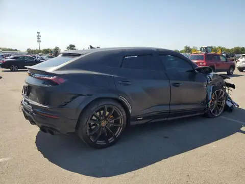 ZPBUB3ZL2RLA27960 — 2024 Lamborghini Urus, photo 3 from Аукцион 28.10.2026, Front end