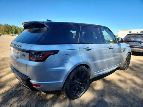 SALWS2RU8MA769747 — 2021 Land Rover Range Rover Sport, photo 3 from Аукцион 22.10.2026, Vandalism