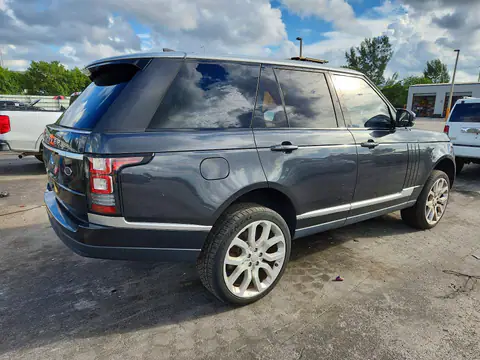 SALGS2FK7HA325725 — 2017 Land Rover Range Rover, ფოტო 3, Аукцион 21.10.2026, მცირე ჩაღრმავებები და ნაკაწრები