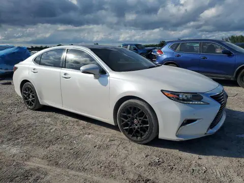 58ABK1GG7HU044923 — 2017 Lexus ES, zdjęcie 4 z Аукцион 07.10.2026, Drobne wgniecenia i rysy