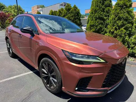2T2BCMEA9PC005590 — 2023 Lexus RX, фото 4 з Аукцион 20.10.2026, Незначні вм’ятини й подряпини