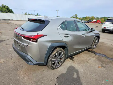 JTHX3JBH8N2045860 — 2022 Lexus UX 200, фото 3 с аукциона Аукцион 23.10.2026, Подтопление