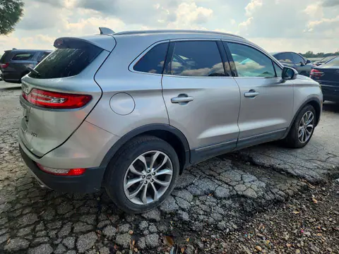 5LMCJ2C95HUL03398 — 2017 Lincoln MKC, photo 3 from Аукцион 16.10.2026, Side