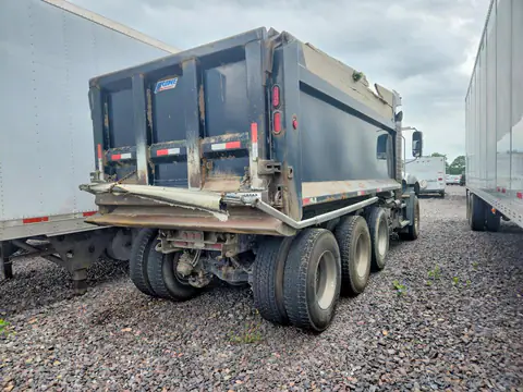 1M2GR2GC3LM013267 — 2020 Mack Granite, ფოტო 3, Аукцион 22.10.2026, გადაბრუნება