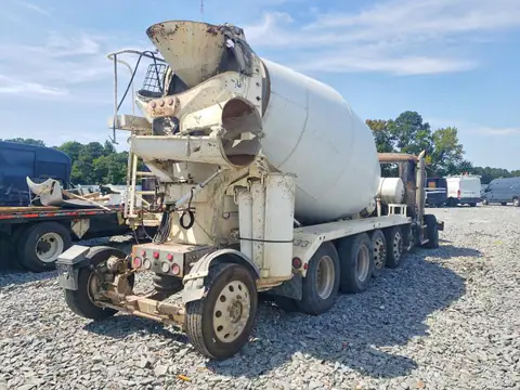 1M2GR2GC0LM019141 — 2020 Mack Granite, foto 4 de Аукцион 20.10.2026, Incendio