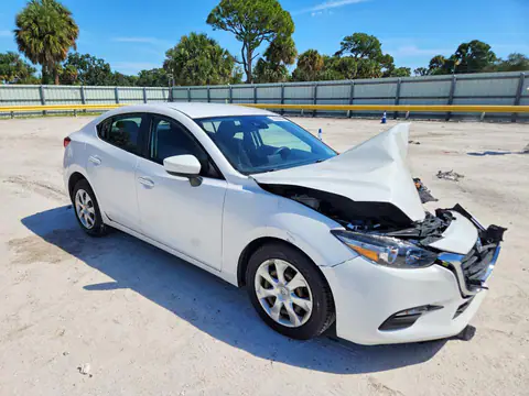 3MZBN1U77JM241802 — 2018 Mazda 3, zdjęcie 4 z Аукцион 28.10.2026, Przód